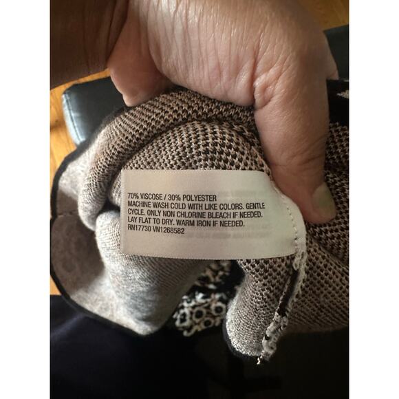 Diane von Furstenberg x Target Halter Tie Neck Poppy Sweaterknit Midi Dress. - Picture 9 of 9